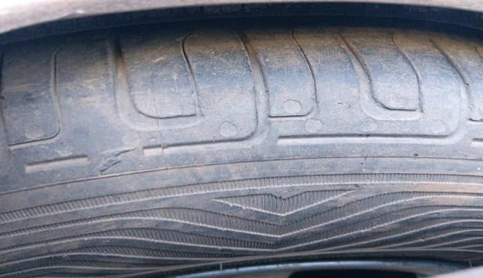 2014 Mahindra Quanto C8, Diesel, Manual, 46,766 km, tyre