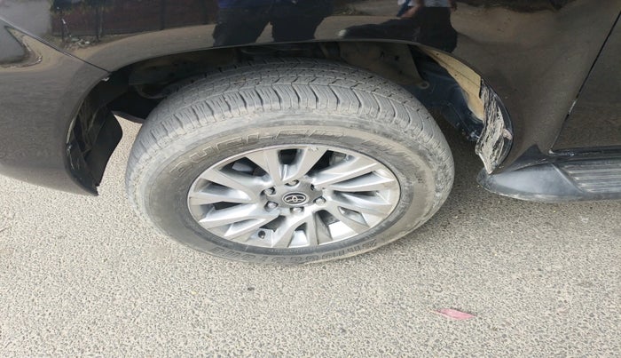 2024 Toyota HILUX HIGH 4X4 AT, Diesel, Automatic, 24,635 km, tyre