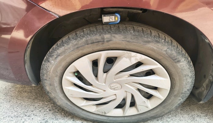 2022 Maruti Ertiga VXI CNG, CNG, Manual, 68,125 km, tyre