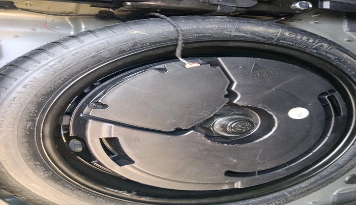 2021 Audi A6 45 TFSI PREMIUM PLUS, Petrol, Automatic, 50,842 km, tyre