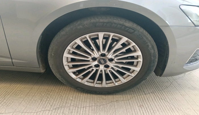 2021 Audi A6 45 TFSI PREMIUM PLUS, Petrol, Automatic, 50,842 km, tyre