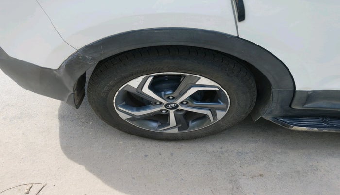 2019 Hyundai Creta SX (O) 1.6 PETROL, Petrol, Manual, 1,09,568 km, tyre