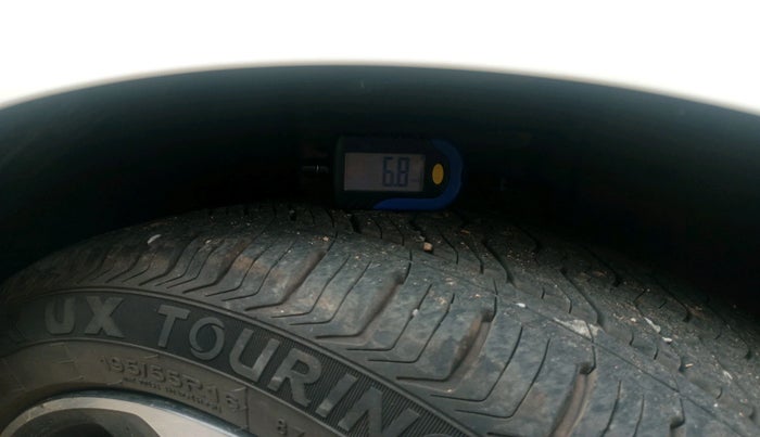 2020 Tata ALTROZ XZ PETROL, Petrol, Manual, 80,129 km, tyre