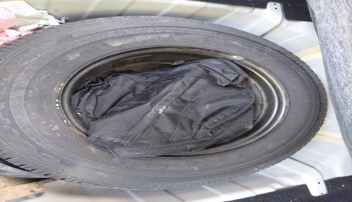 2023 Tata ALTROZ XM PETROL, Petrol, Manual, 26,701 km, tyre