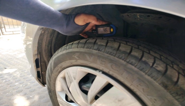 2022 Honda Amaze 1.2L I-VTEC S, Petrol, Manual, 27,093 km, tyre