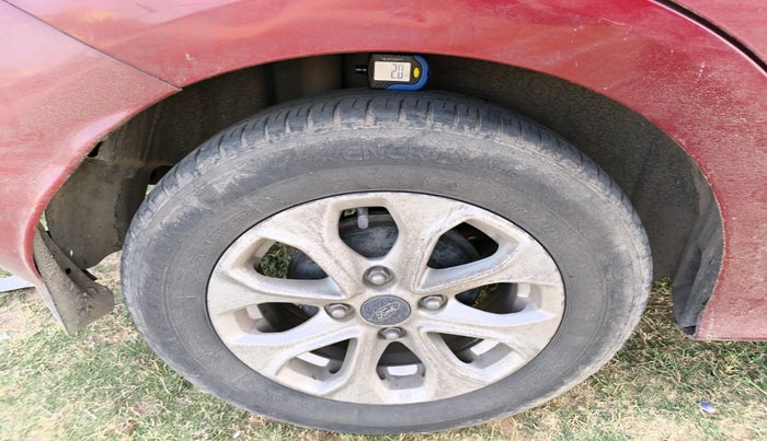 2017 Ford Figo Aspire TITANIUM1.5 DIESEL, Diesel, Manual, 2,01,186 km, tyre