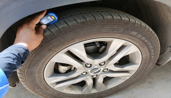 2023 KIA SELTOS HTX PETROL 1.5, Petrol, Manual, 7,223 km, tyre