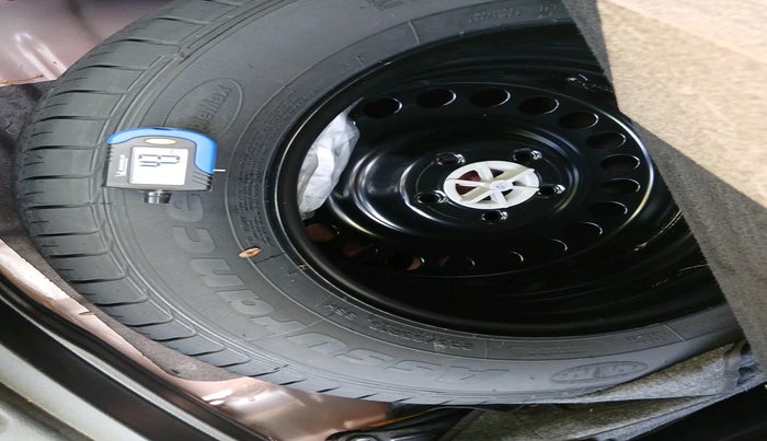 2023 KIA SELTOS HTX PETROL 1.5, Petrol, Manual, 7,223 km, tyre