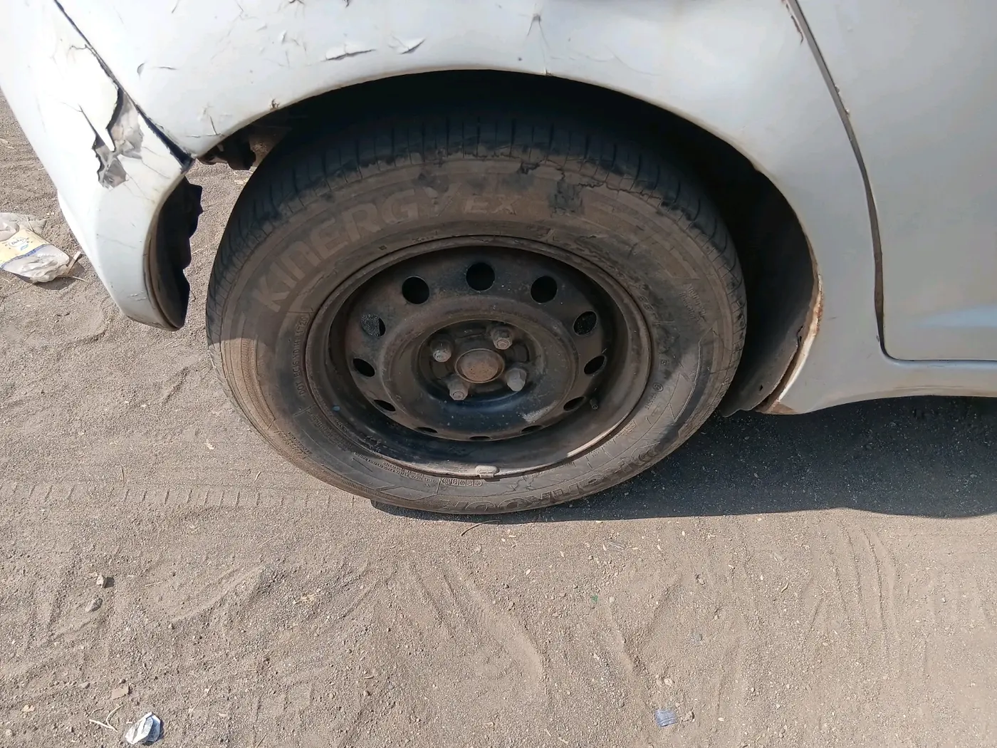 2007 Maruti Swift VDI, Diesel, Manual, 1,05,239 km, tyre