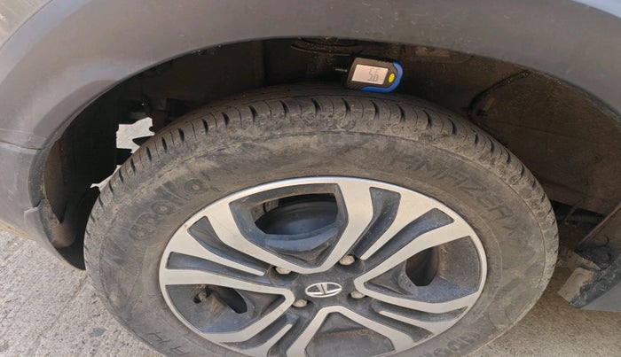 2022 Tata TIAGO NRG XT MT, Petrol, Manual, 3,756 km, tyre