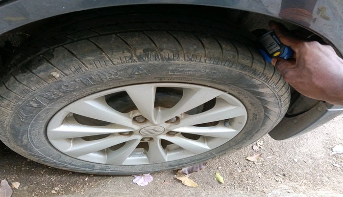 2015 Maruti Ertiga ZXI, Petrol, Manual, 50,908 km, tyre