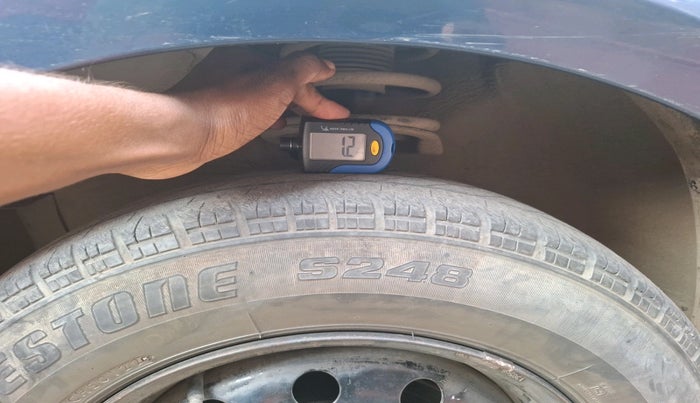 2008 Maruti Swift Dzire VXI 1.3, Petrol, Manual, 2,33,361 km, tyre