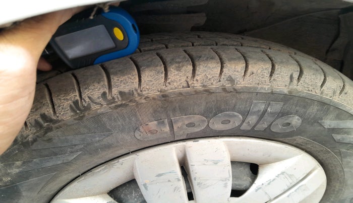 2020 Maruti Alto LXI CNG, CNG, Manual, 42,924 km, tyre