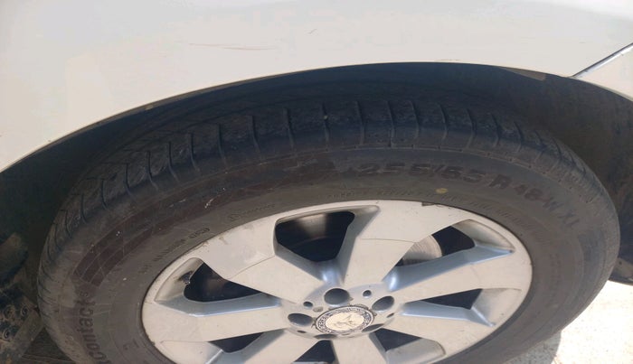 2016 Mercedes Benz GLE 250 D4 MATIC, Diesel, Automatic, 1,35,932 km, tyre