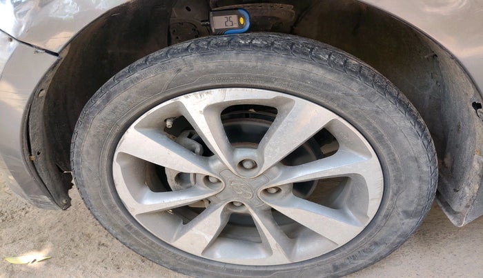 2014 Hyundai Elite i20 ASTA 1.4 CRDI, Diesel, Manual, 1,26,509 km, tyre