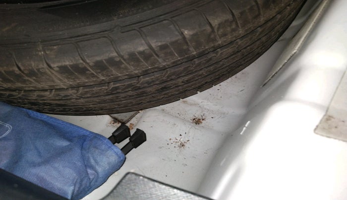 2021 Tata NEXON XZA PLUS SUNROOF PETROL, Petrol, Automatic, 80,350 km, tyre