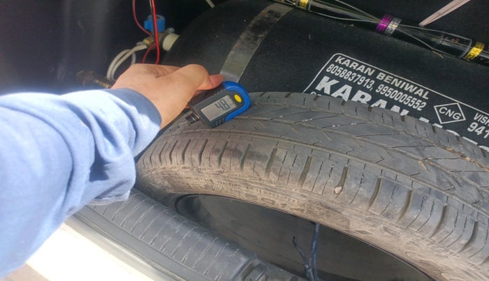 2016 Hyundai Grand i10 SPORTZ 1.2 KAPPA VTVT, CNG, Manual, 51,261 km, tyre