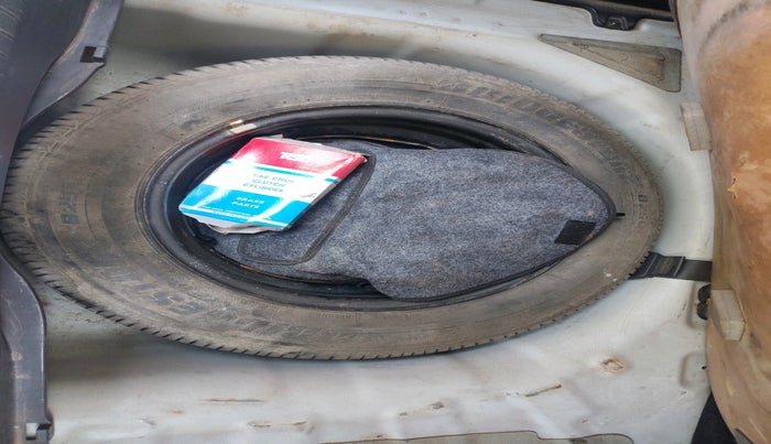 2017 Hyundai i20 Active 1.2 SX, Petrol, Manual, 31,329 km, tyre