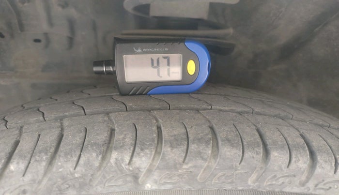 2011 Toyota Etios G, Petrol, Manual, 51,507 km, tyre