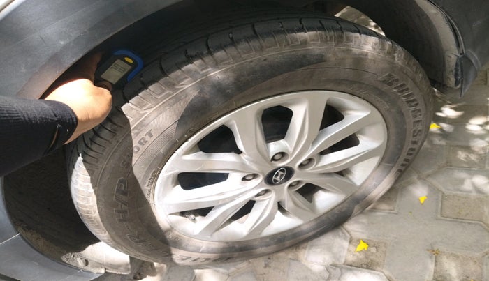 2018 Hyundai Creta SX 1.6 DIESEL, Diesel, Manual, 1,49,795 km, tyre