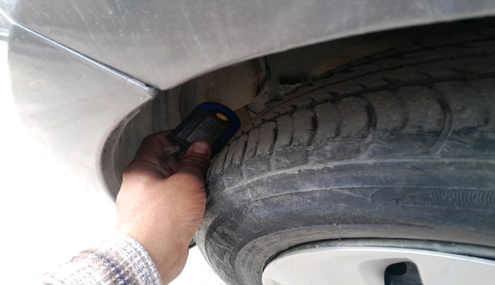 2015 Maruti Celerio VXI AMT, Petrol, Automatic, 22,212 km, tyre