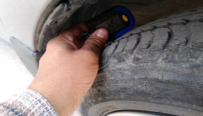 2015 Maruti Celerio VXI AMT, Petrol, Automatic, 22,212 km, tyre