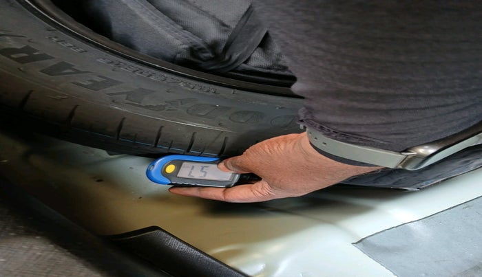 2023 Tata NEXON CREATIVE PLUS S 1.5 REVOTORQ 6 AMT, Diesel, Automatic, 30,992 km, tyre