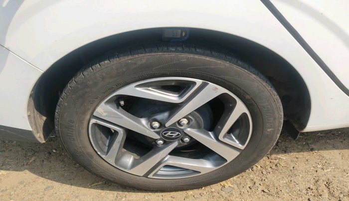 2020 Hyundai AURA SX 1.2 (O), Petrol, Manual, 58,428 km, tyre