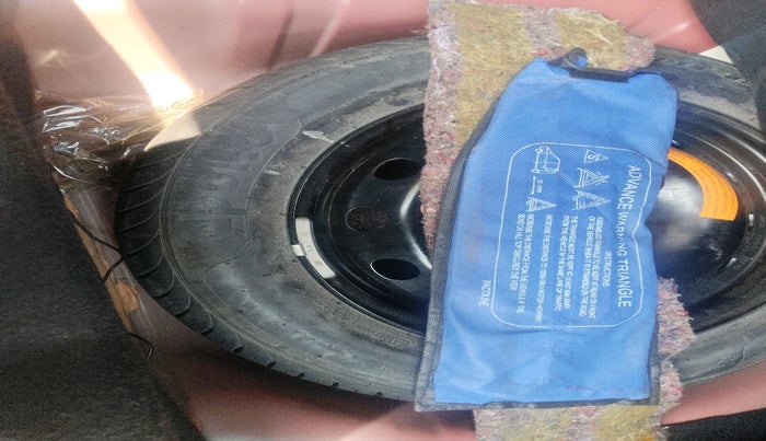 2015 Fiat Punto EVO 90 HP SPORTS MULTIJET, Diesel, Manual, 80,814 km, tyre