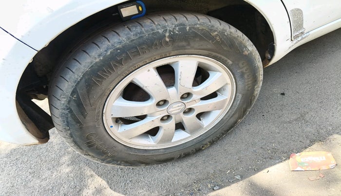 2012 Maruti Ritz VDI, Diesel, Manual, 1,17,712 km, tyre