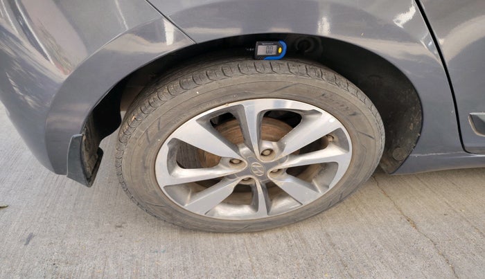 2015 Hyundai Elite i20 ASTA 1.4 CRDI, Diesel, Manual, 1,12,069 km, tyre