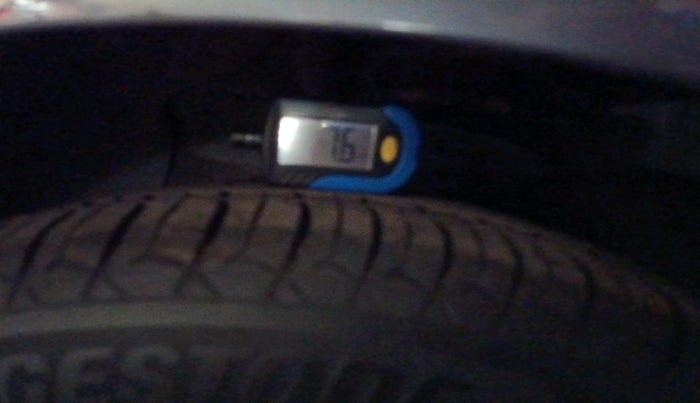 2019 Hyundai Xcent S 1.2, Petrol, Manual, 38,469 km, tyre