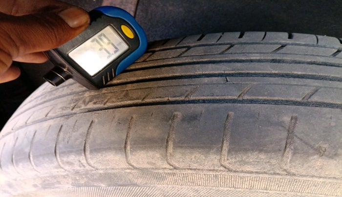 2016 Tata Tiago XM PETROL, Petrol, Manual, 93,711 km, tyre