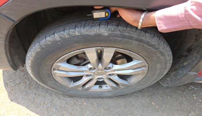 2016 Maruti Vitara Brezza ZDI PLUS, Diesel, Manual, 83,225 km, tyre