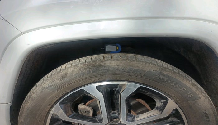 2021 Jeep Compass MODEL S (O) 1.4 PETROL DCT, Petrol, Automatic, 86,579 km, tyre