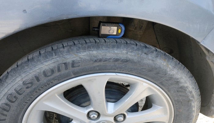 2015 Hyundai Grand i10 ASTA AT 1.2 KAPPA VTVT, Petrol, Automatic, 82,369 km, tyre