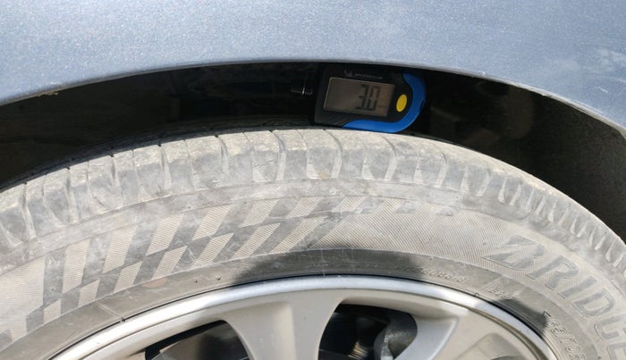 2015 Hyundai Grand i10 ASTA AT 1.2 KAPPA VTVT, Petrol, Automatic, 82,369 km, tyre