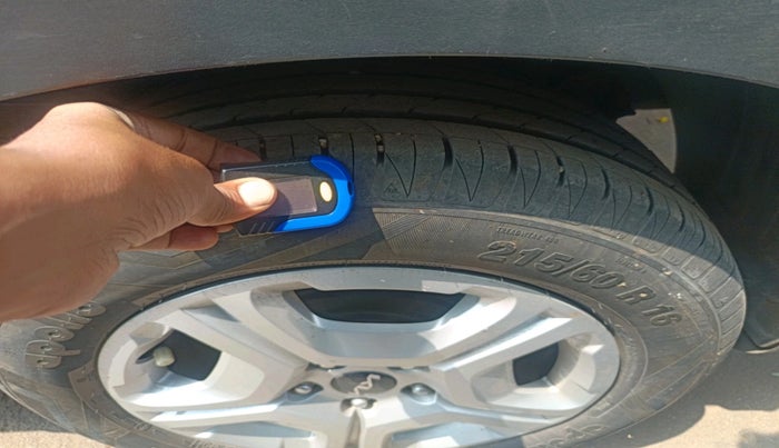 2023 KIA SONET HTK PLUS 1.0 IMT, Petrol, Manual, 27,707 km, tyre