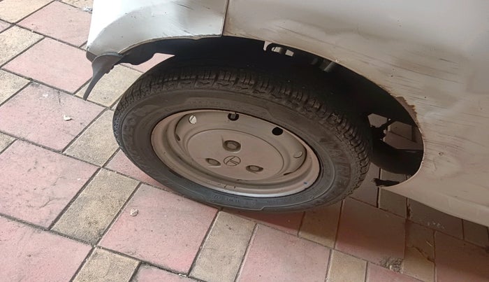 2017 Tata Nano EMAX XM CNG, CNG, Manual, 53,226 km, tyre