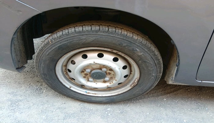 2018 Maruti Wagon R 1.0 LXI CNG, CNG, Manual, 28,343 km, tyre