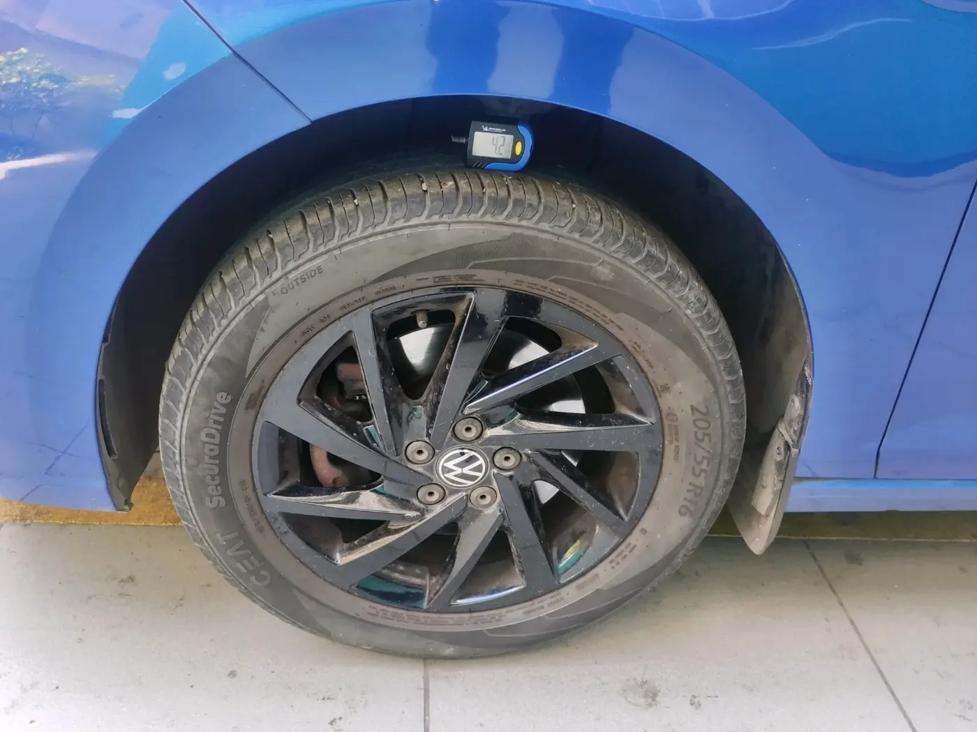 2023 Volkswagen VIRTUS GT PLUS TSI 1.5 EVO DSG, Petrol, Automatic, 25,165 km, tyre