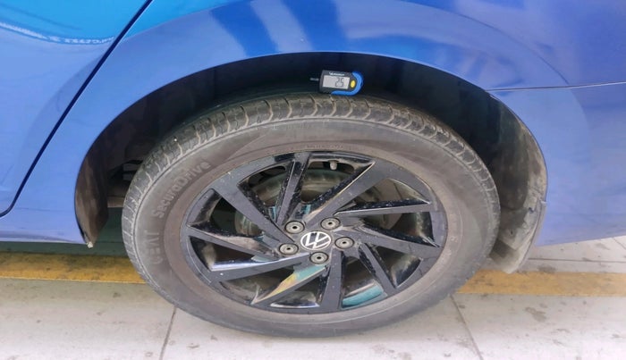 2023 Volkswagen VIRTUS GT PLUS TSI 1.5 EVO DSG, Petrol, Automatic, 25,165 km, tyre