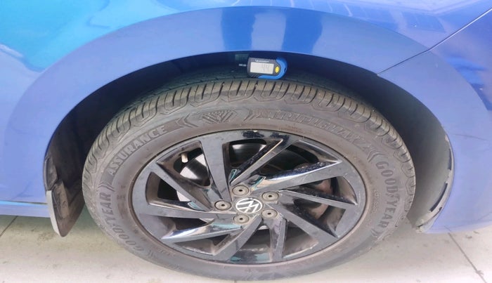 2023 Volkswagen VIRTUS GT PLUS TSI 1.5 EVO DSG, Petrol, Automatic, 25,165 km, tyre