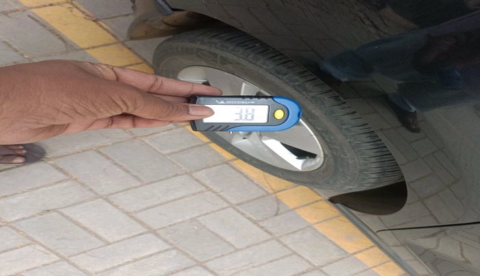 2017 Skoda Rapid AMBITION 1.5 TDI AT, Diesel, Automatic, 87,062 km, tyre