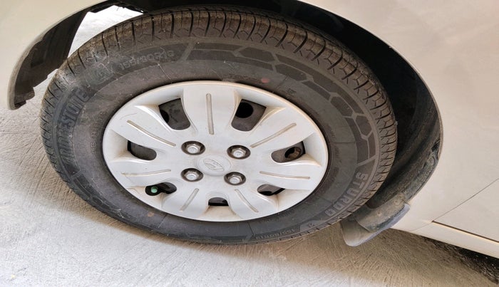 2010 Hyundai i10 SPORTZ 1.2, Petrol, Manual, 26,798 km, tyre