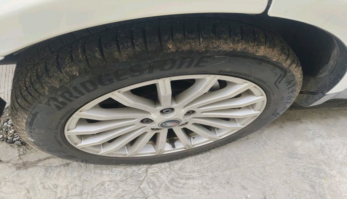 2012 Landrover Range Rover Sport 3.0 TDV6 HSE DIESEL, Diesel, Automatic, 96,610 km, tyre