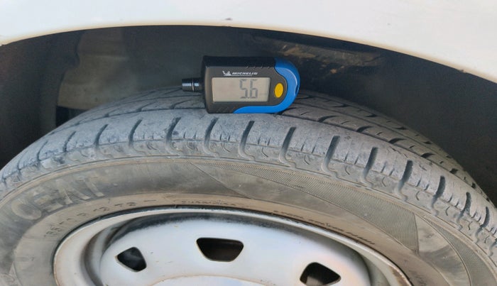 2012 Hyundai Santro Xing GL PLUS, CNG, Manual, 1,62,670 km, tyre