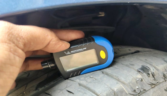 2017 Maruti Baleno DELTA PETROL 1.2, Petrol, Manual, 66,413 km, tyre