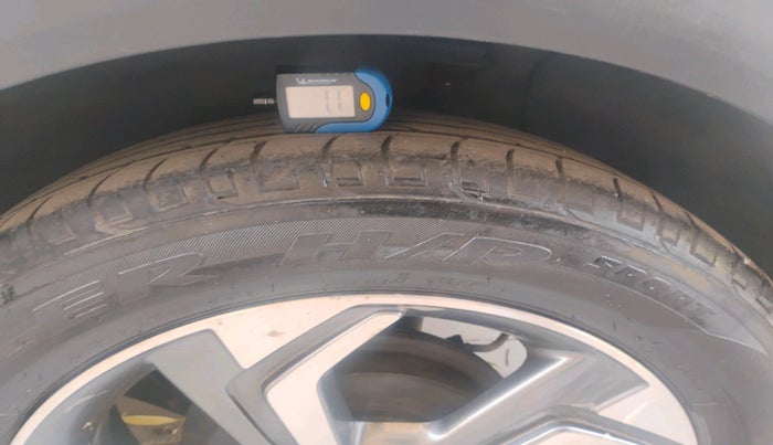 2018 Hyundai Creta SX (O) 1.6 DIESEL, Diesel, Manual, 87,677 km, tyre