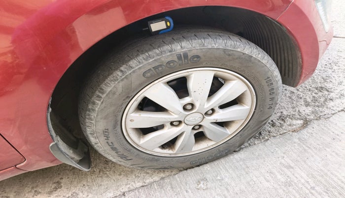 2012 Hyundai i20 ASTA 1.2, Petrol, Manual, 1,03,804 km, tyre